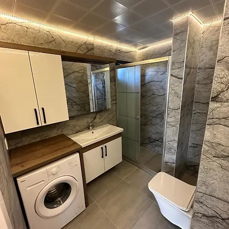 Karaburun Mordoganda Havuzlu & Bahceli Luex * Karaburun (Izmir)